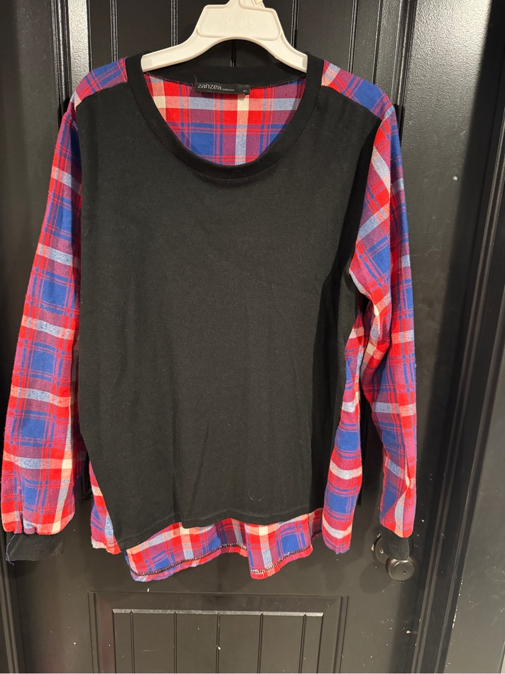 Zanzea Black Tee with Red and Blue Plaid Sleeves